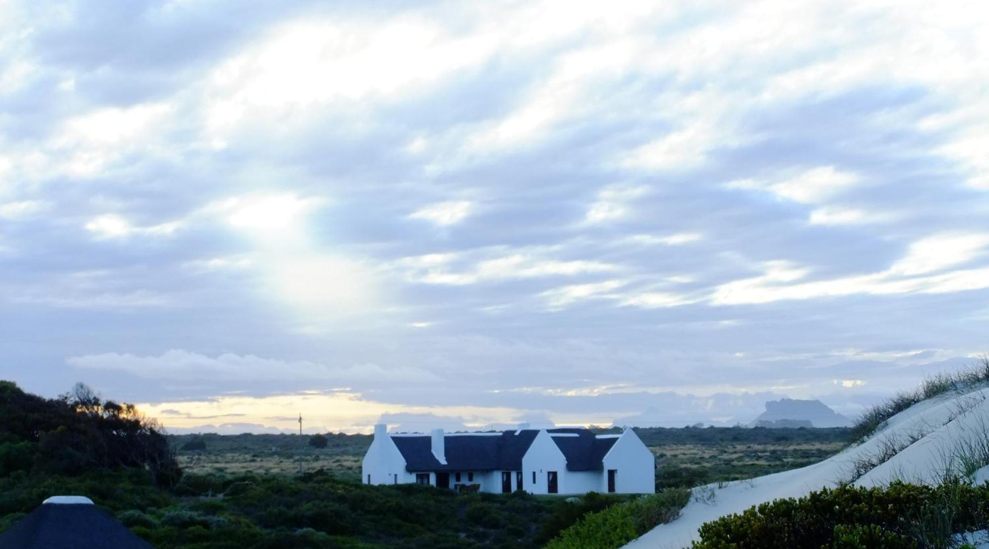 Draaihoek Lodge & Restaurant Elands Bay Exterior photo