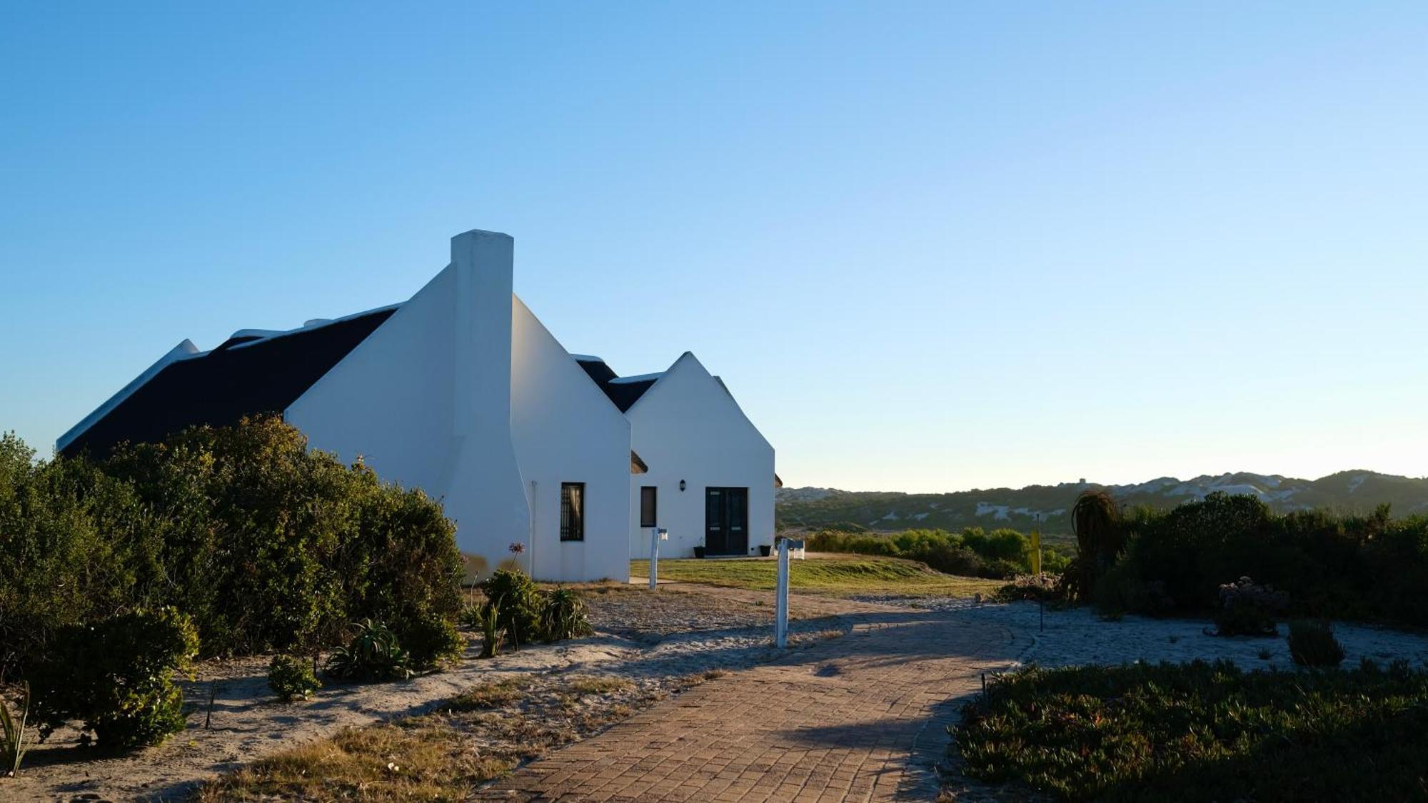 Draaihoek Lodge & Restaurant Elands Bay Exterior photo