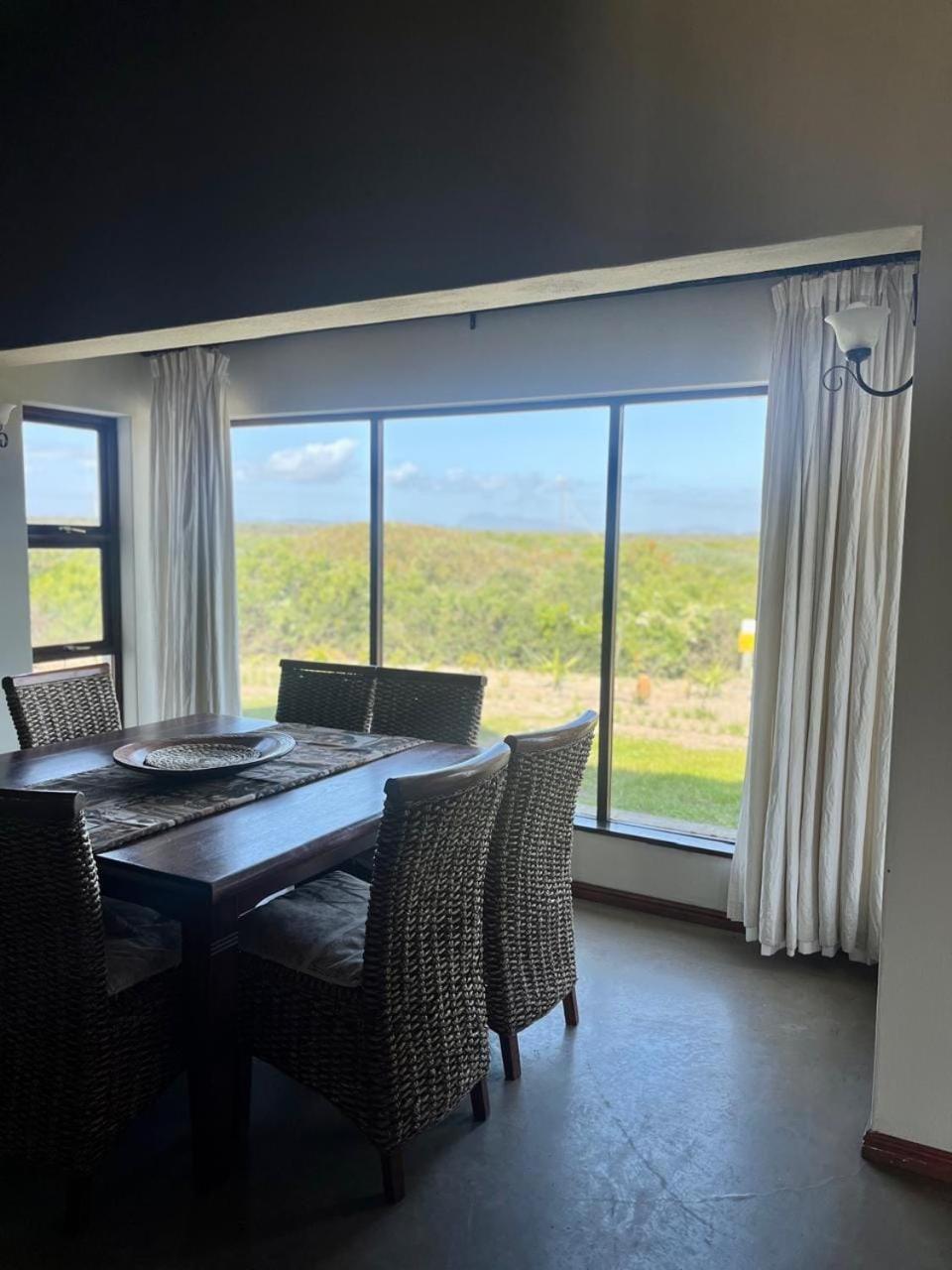 Draaihoek Lodge & Restaurant Elands Bay Exterior photo